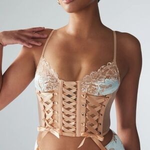 SAVAGE X FENTY Lace'd Up Strappy Cami